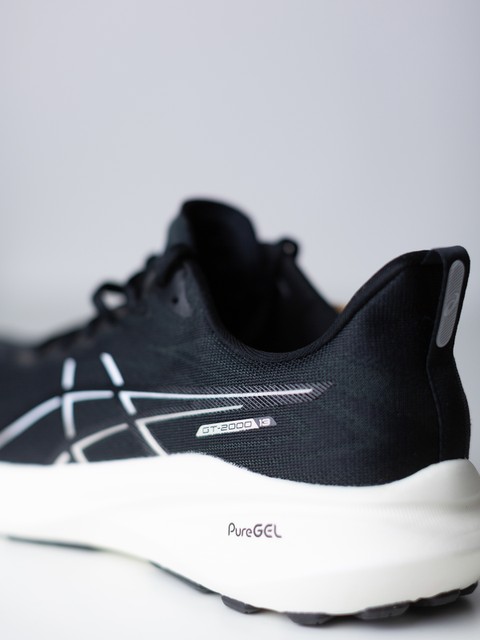 Asics Running Shoe GT-2000 13 M